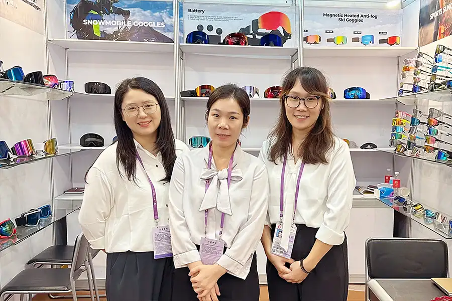 Julong trade show product display