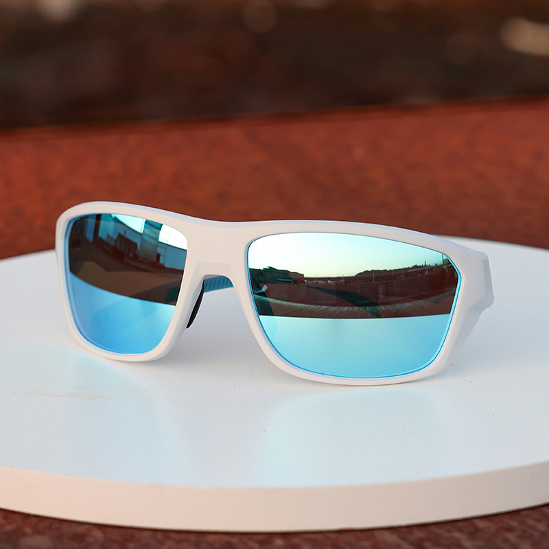 sports sunglasses